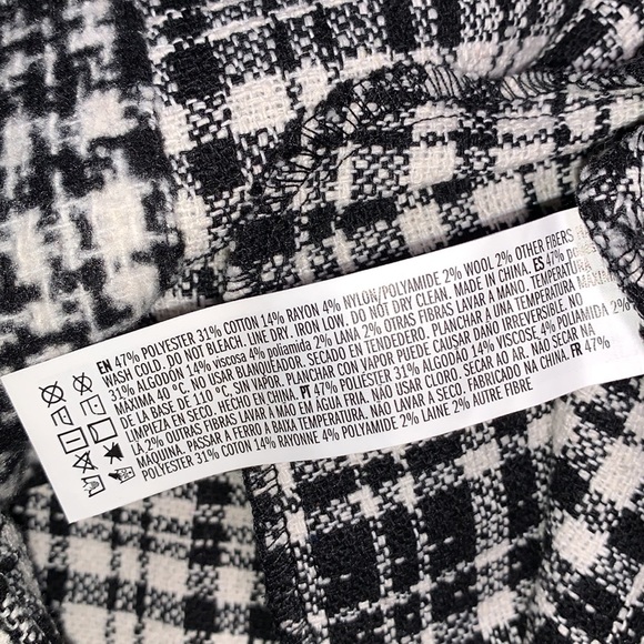 XXI Tweed Bouclé Style Pearl Button Shacket Shirt - Picture 12 of 12